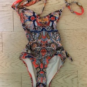 Mink pink one piece swimsuit size small